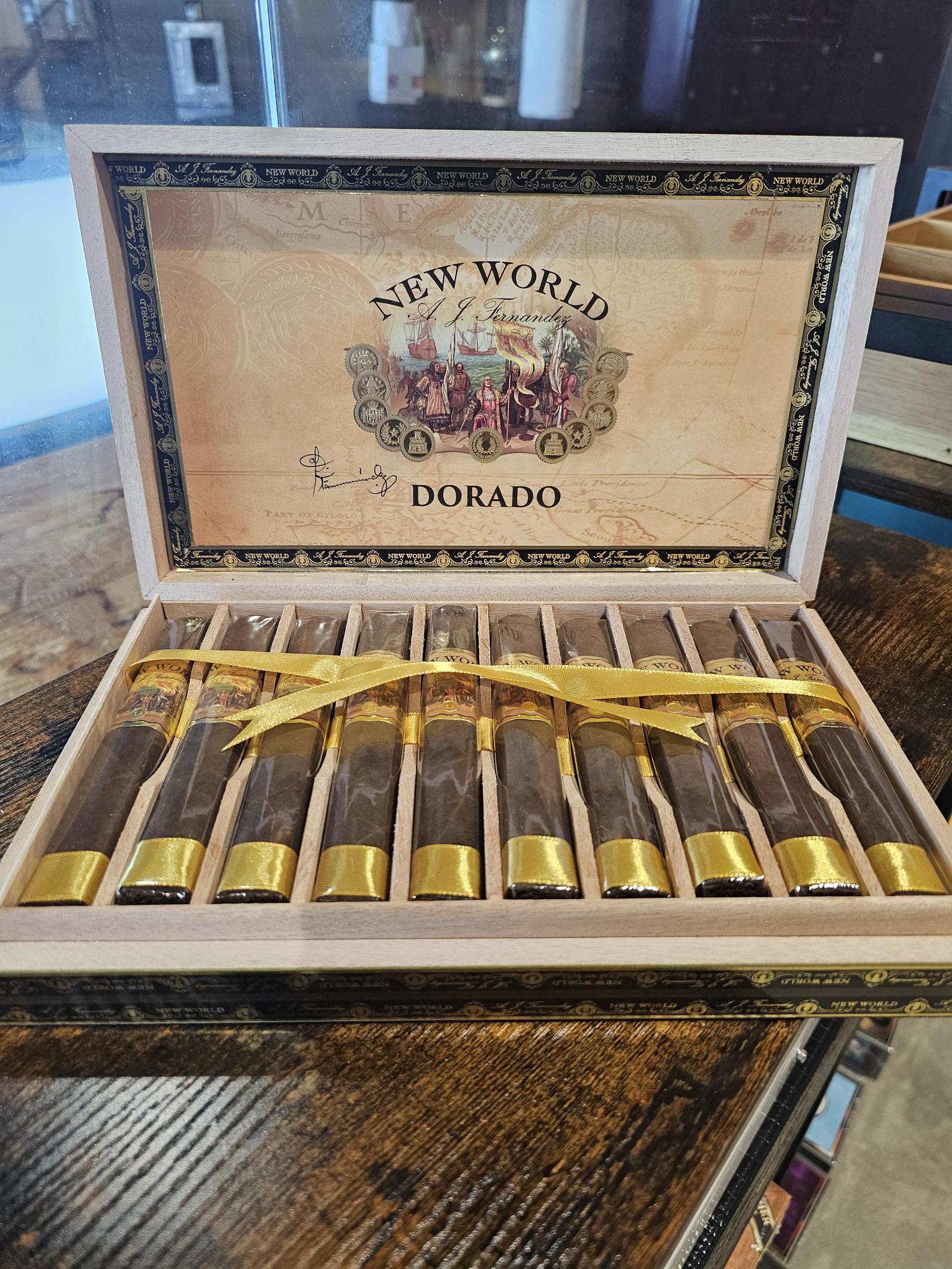 -AJF New World Dorado Gordito (Box)