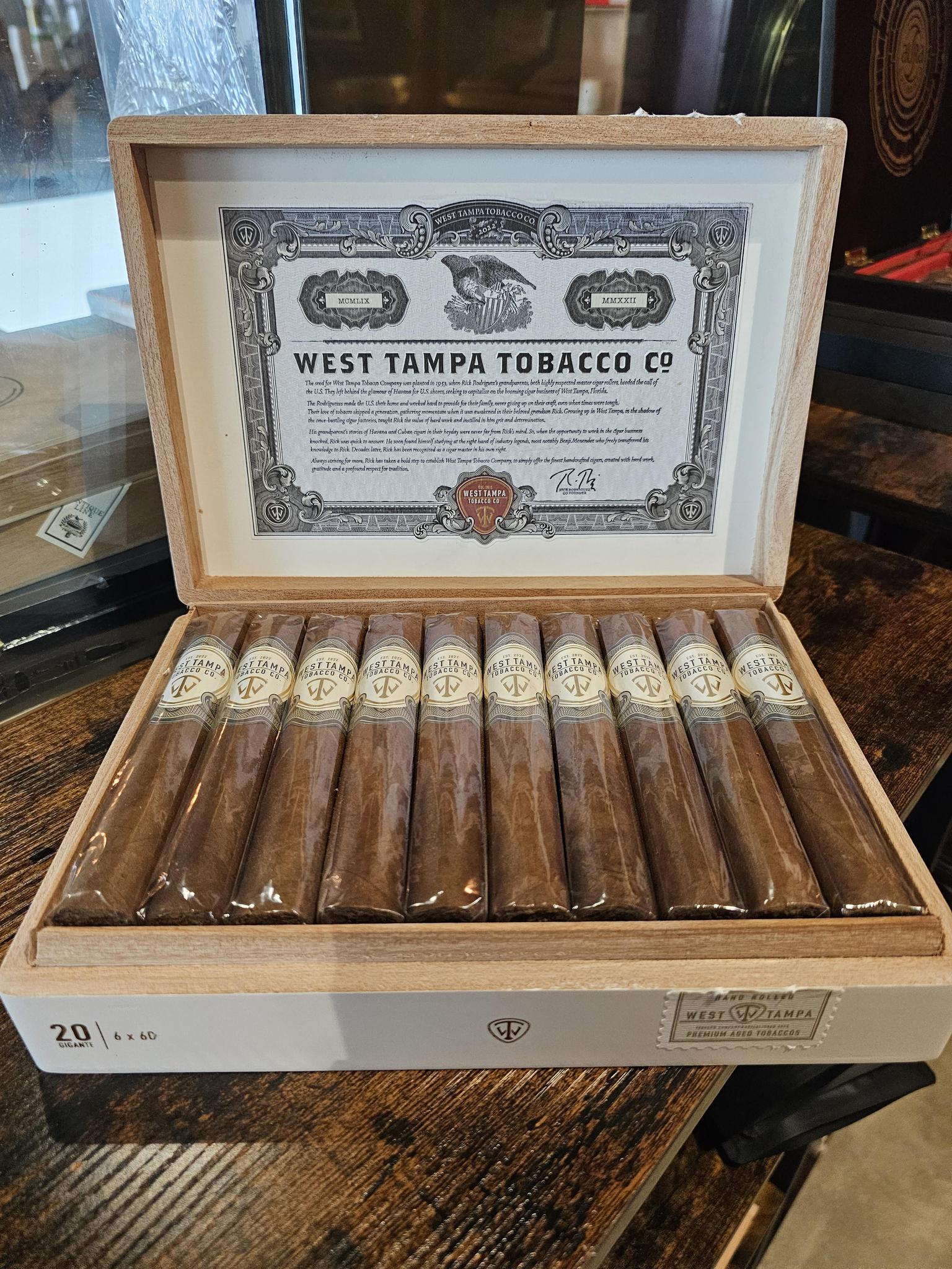 -West Tampa Tobacco Co White Gigante (Box)