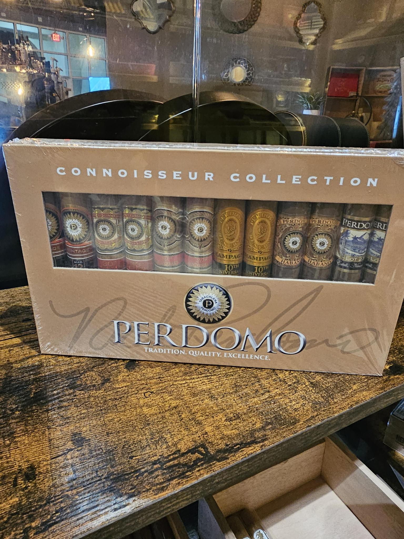 -Perdomo Connoissuer Collection Connecticut (Sampler)